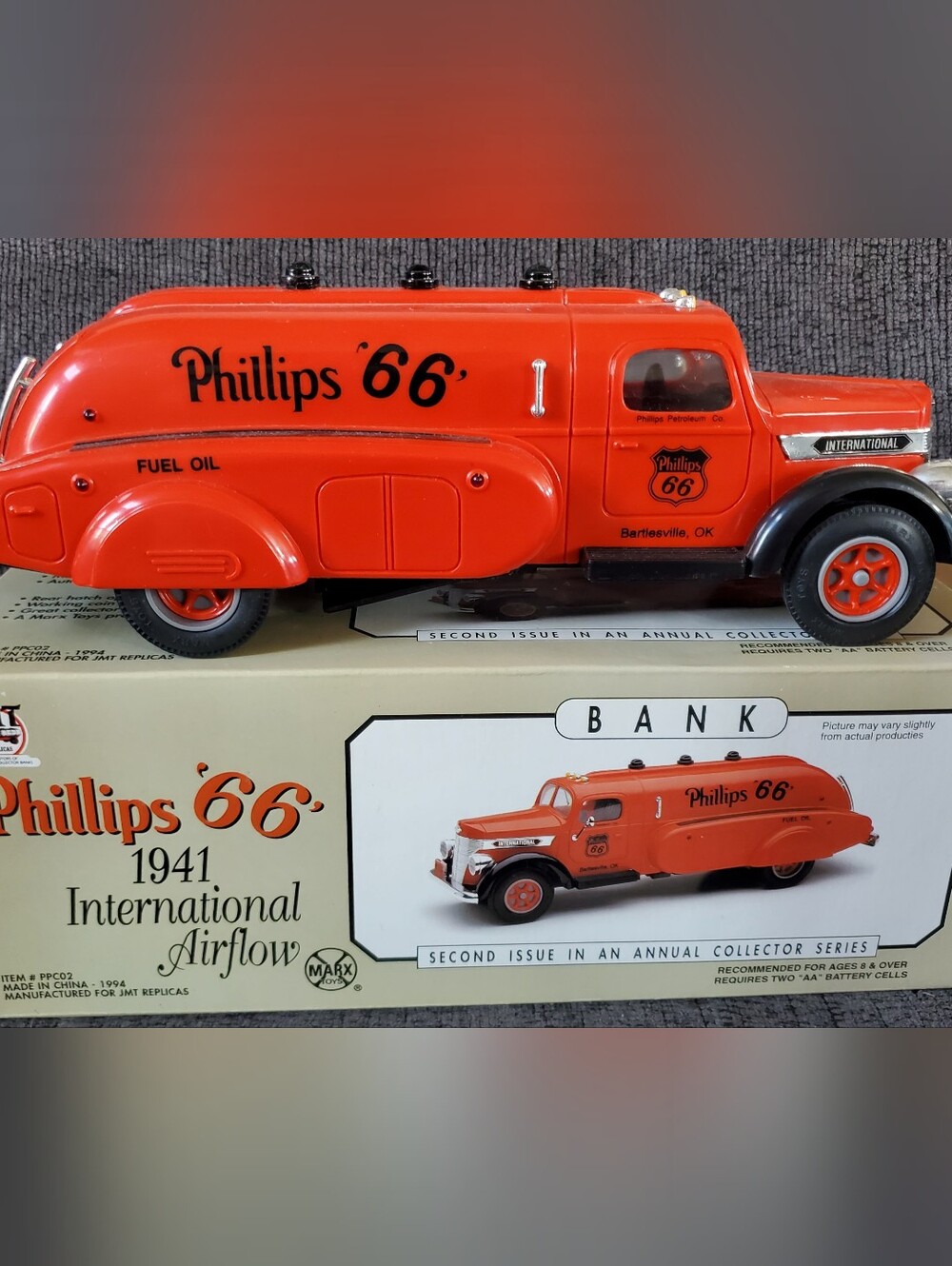 Rare Retro Find! Vintage 1994 Phillips 66 1941 International Airflow Tanker Truc